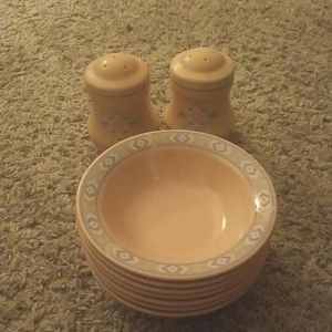 Treasure Craft Japan Dinnerware